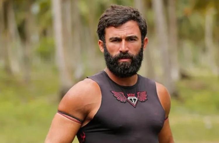 TURABİ SESSİZ KALAMADI