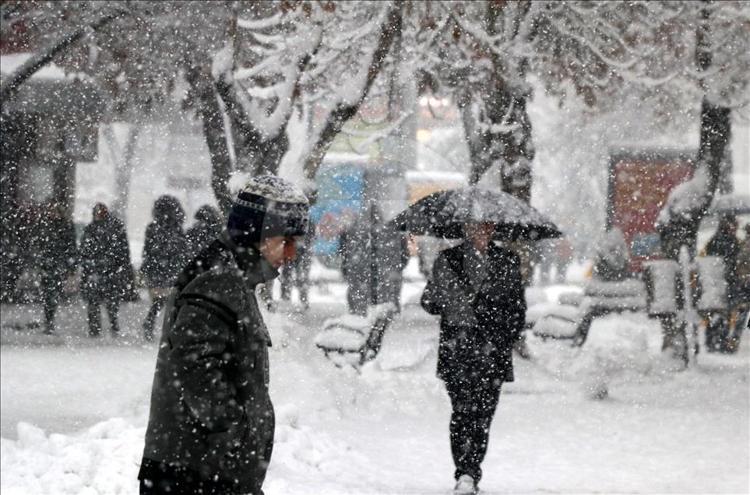 13 OCAK KAR TATİLİ OLAN İLLER Yarın okullar tatil mi, İstanbulda okullar tatil olacak mı
