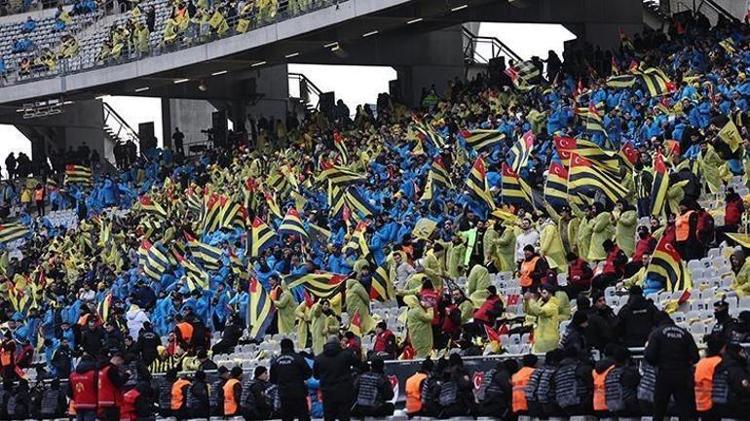 SAHAYA ATTILAR, FUTBOLCULAR ZORLANDI