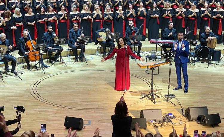 BANA ÇOĞUNLUKLA ŞARKICI ROLLERİ TEKLİF EDİLİRDİ