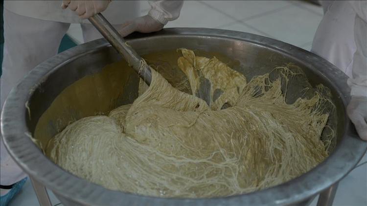 SADECE ISITMIYOR, ADETA ŞİFA DAĞITIYOR