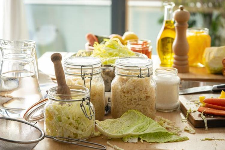 METABOLİZMAYI HIZLANDIRIR