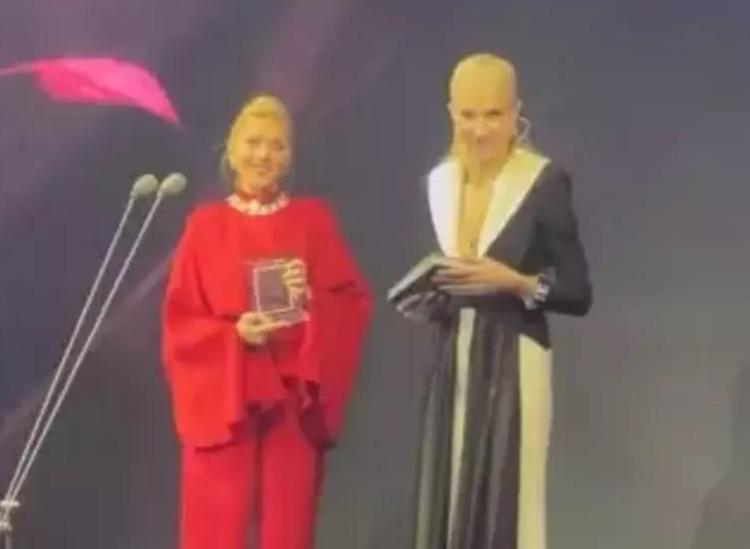 HANDENİN OLDUĞU YERE BAKMADI