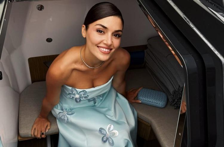 3 yıllık büyük aşk bitmişti Hande Erçel ve eski kayınvalide Arzu Sabancı pişti oldu