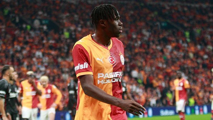 Galatasarayda flaş ayrılık 30 milyonluk yıldız geldiği gibi gidiyor