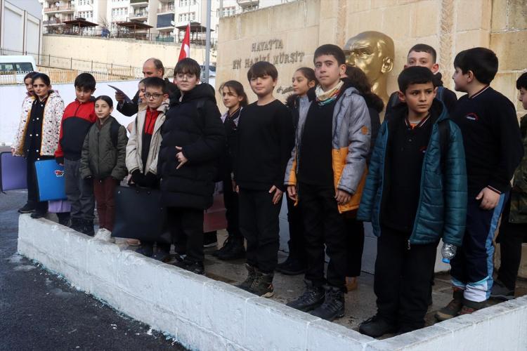 Bu okulda hiçbir şey kaybolmuyor Gümüşhaneli öğrencilerden dürüstlük dersi