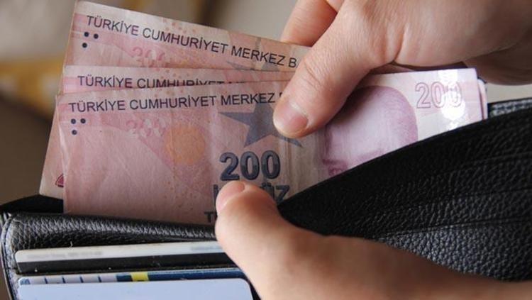 Parayı mıknatıs gibi çekiyor: Cüzdanınızın içine 1 parça koyun