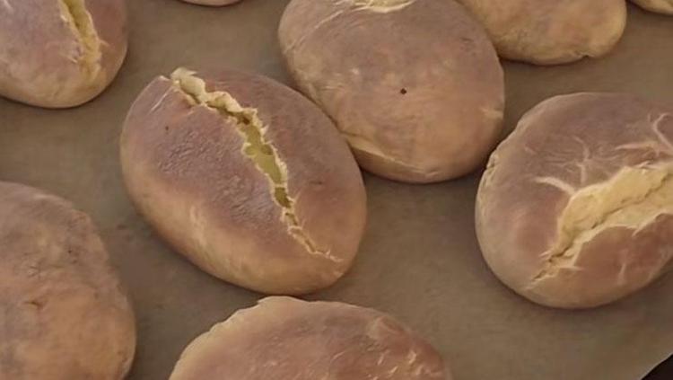 Patates görünümlü poğaça tarifi Misafirleriniz gerçek zannedebilir