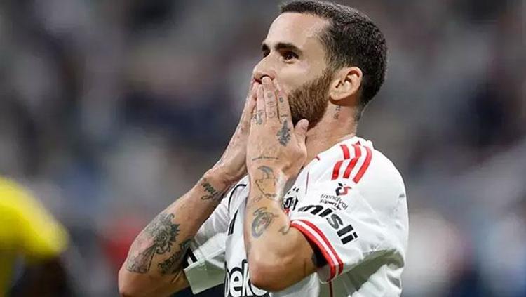 Herkes ne zaman gideceğini merak ediyordu Rafa Silva’dan beklenen haber geldi