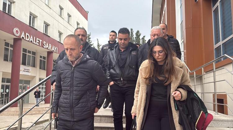 BASIN MENSUPLARINA TEPKİ GÖSTERDİ