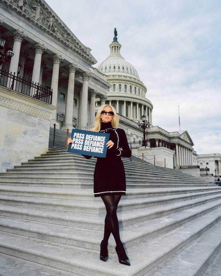 Paris Hilton artık susmuyor Beni yaktınız, başkalarına yapmanıza izin vermem