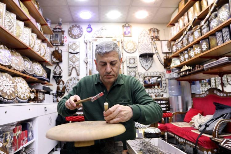 Başaramayacağını söylediler ödül aldı Çırak olarak başladığı meslekte tarihe imza attı