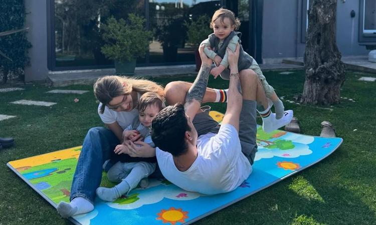 İdo Tatlıses, oğullarının doğum gününü kutladı Ananız iyi ki doğurmuş