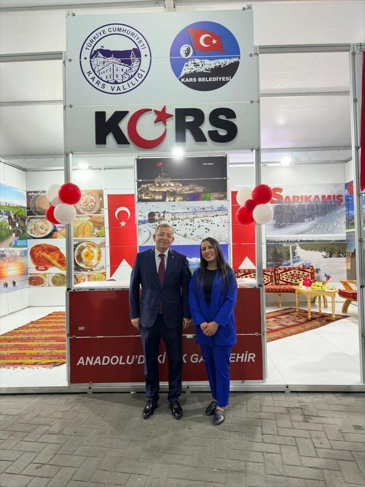 Yeteneği muhtarlıkta keşfedildi Üniversiteyi birincilikle bitirdi