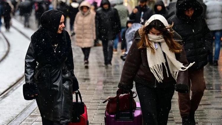 İSTANBUL DAHİL MARMARA VE ANADOLUDA KAR GÖRÜLEBİLİR