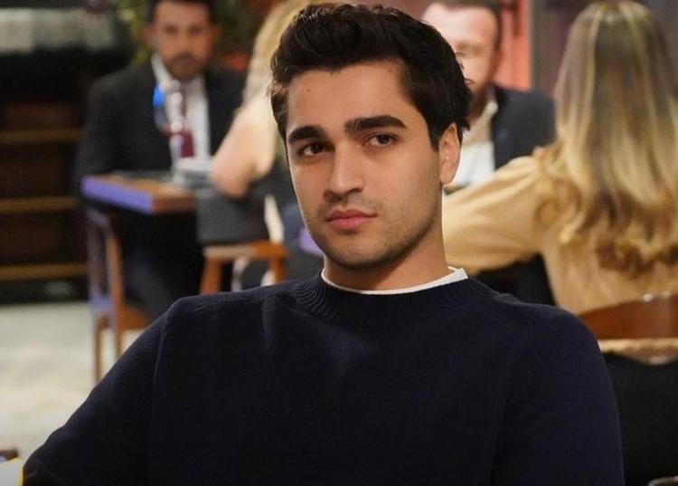 Mert Ramazan Demir 28 yaşına girdi Tatlılıklar için teşekkür ederim