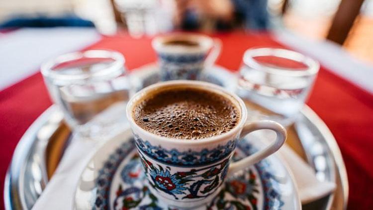 Saraydan sokağa bir lezzet şöleni Türk kahvesinin 600 yıllık serüveni