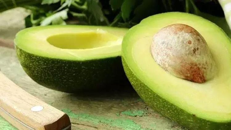 SERT VE HAM AVOKADO SİNDİRİMİ ZORLUYOR