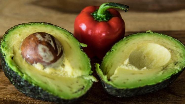 Avokado alırken sakın bu hatayı yapmayın Doğru avokado nasıl seçilir