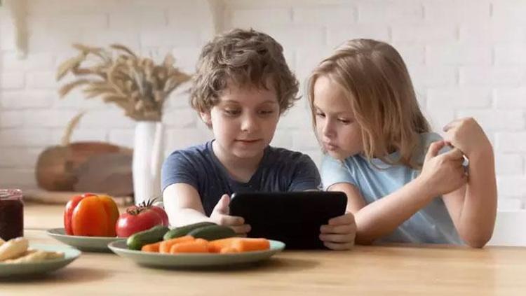 DÜNYA ÖRNEKLERİ ANLATILDI