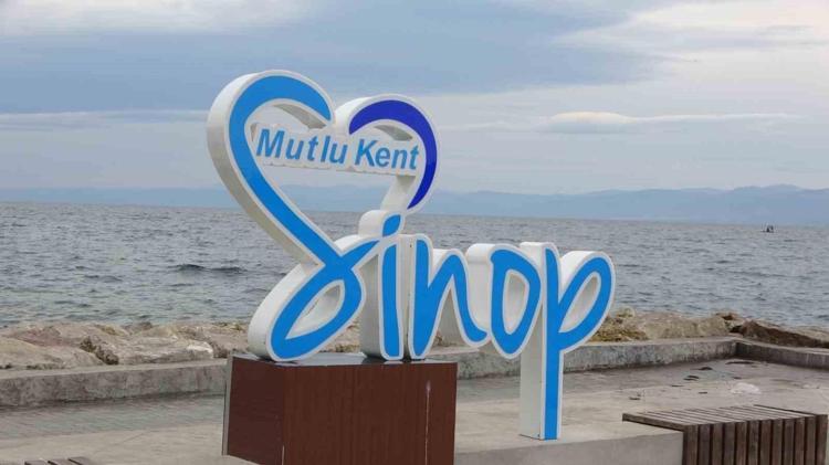 Türkiyenin en mutlu şehri belli oldu Metropolleri gölgede bıraktı