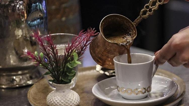 Kahvenin köpüğünü 10 kat artırıyor Püf noktası bu malzemede saklıymış