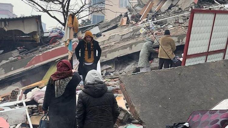 Oğlunu o enkazda kaybetti ama 1000den fazla can kurtardı En tarifsiz acı