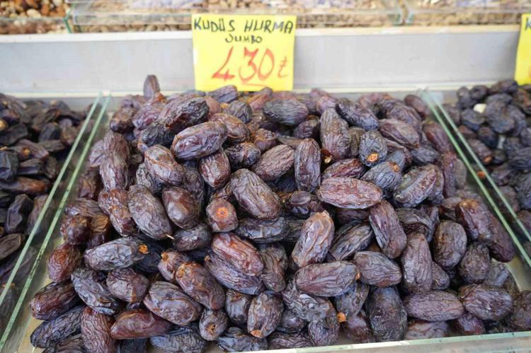 HURMANIN BESİN DEĞERİ