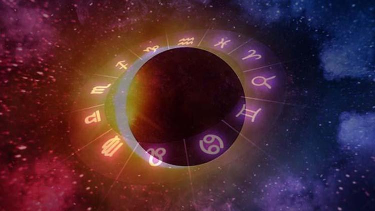 Kova burcunda halkalı güneş tutulması etkileri başladı Son derece ender, burçlar üzerindeki etkileri şok etti