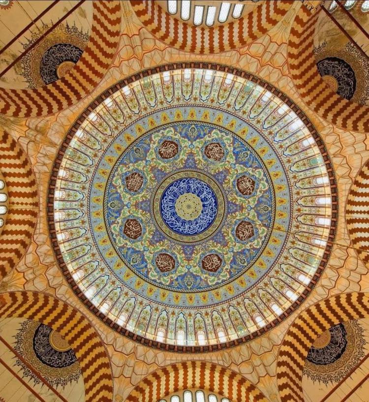 Restorasyonu tartışma yaratmıştı Selimiye Camiinin kubbe yazıları ilk kez görüntülendi