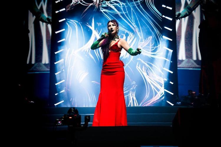 22 bin kişi aynı duyguda buluştu Hande Yener konserinde unutulmaz anlar