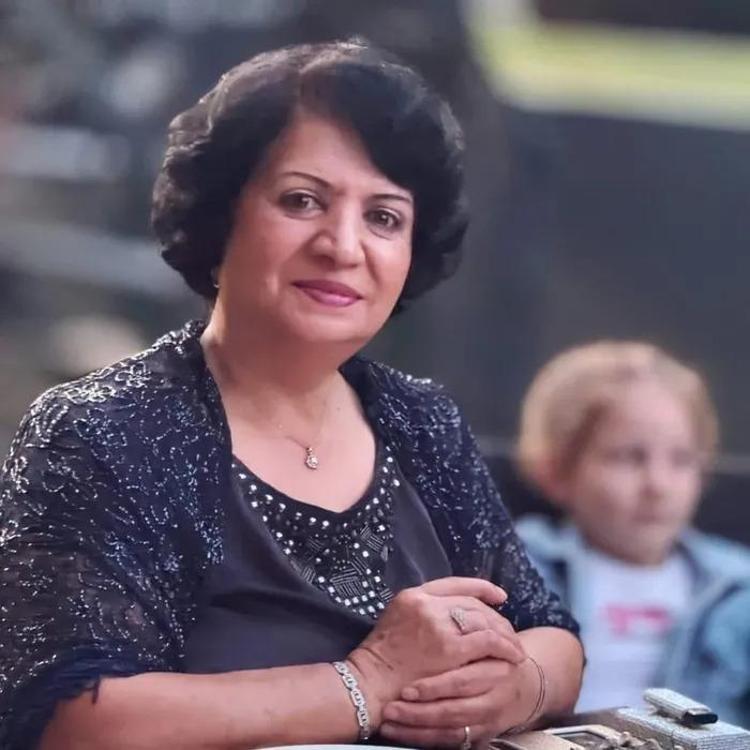 Özcan Deniz annesi Kadriye Denizin durumu ağırlaşınca hemen devreye girdi O bizim her şeyimiz