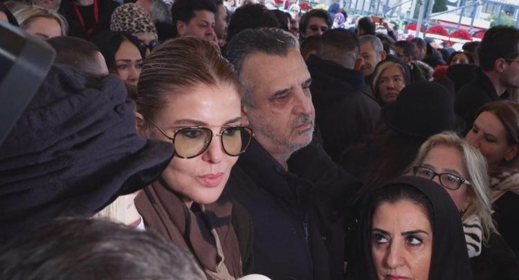 SEVENLERİ YALNIZ BIRAKMADI