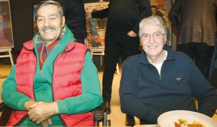 KADİR İNANIRA MORAL YEMEĞİ