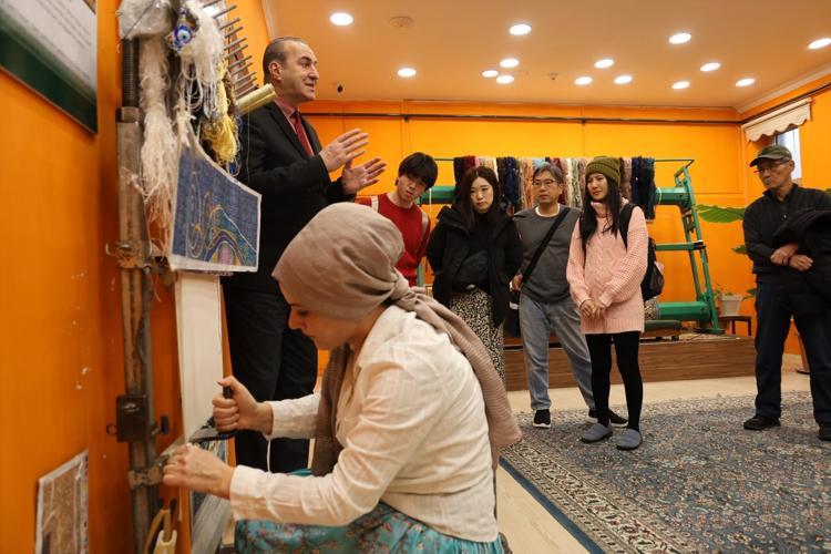 JAPONLAR İLGİYLE İZLİYOR