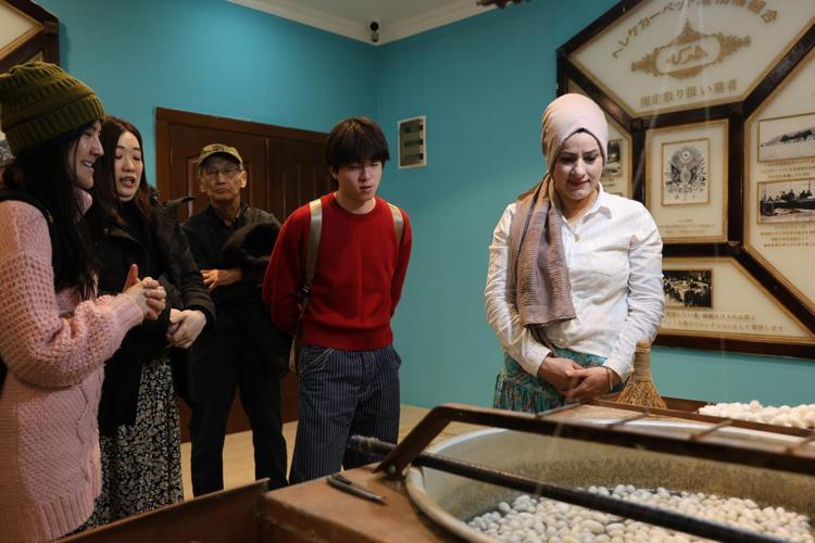 Kapadokyanın sessiz mirası Geleneksel renkler ipek halılarda hayat buluyor