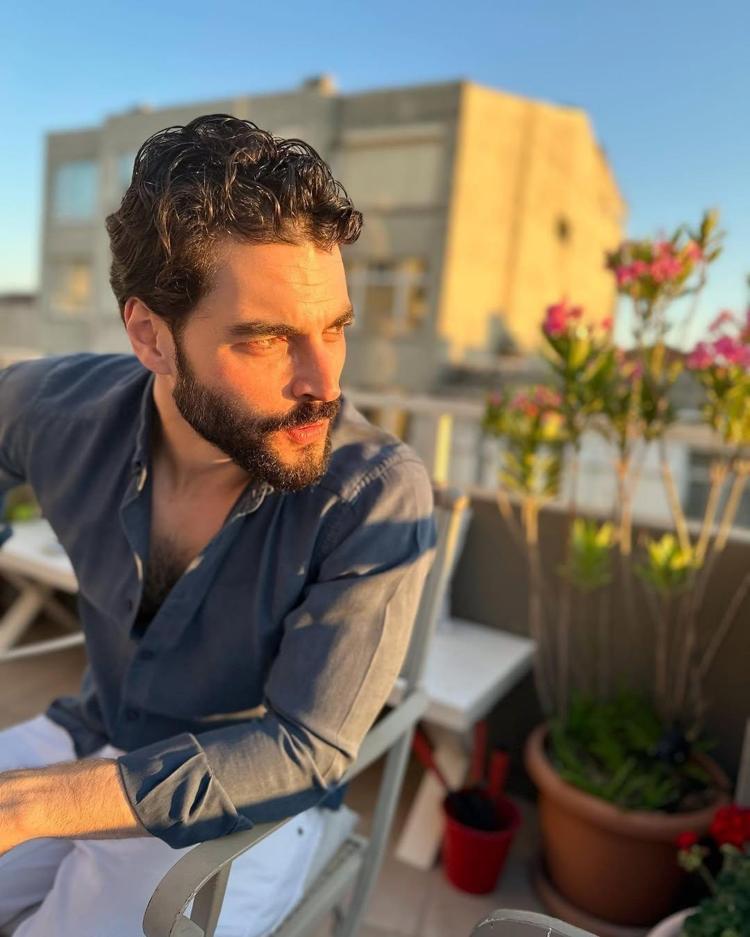 Akın Akınözünden aşk itirafı Bana çok masalsı geliyor