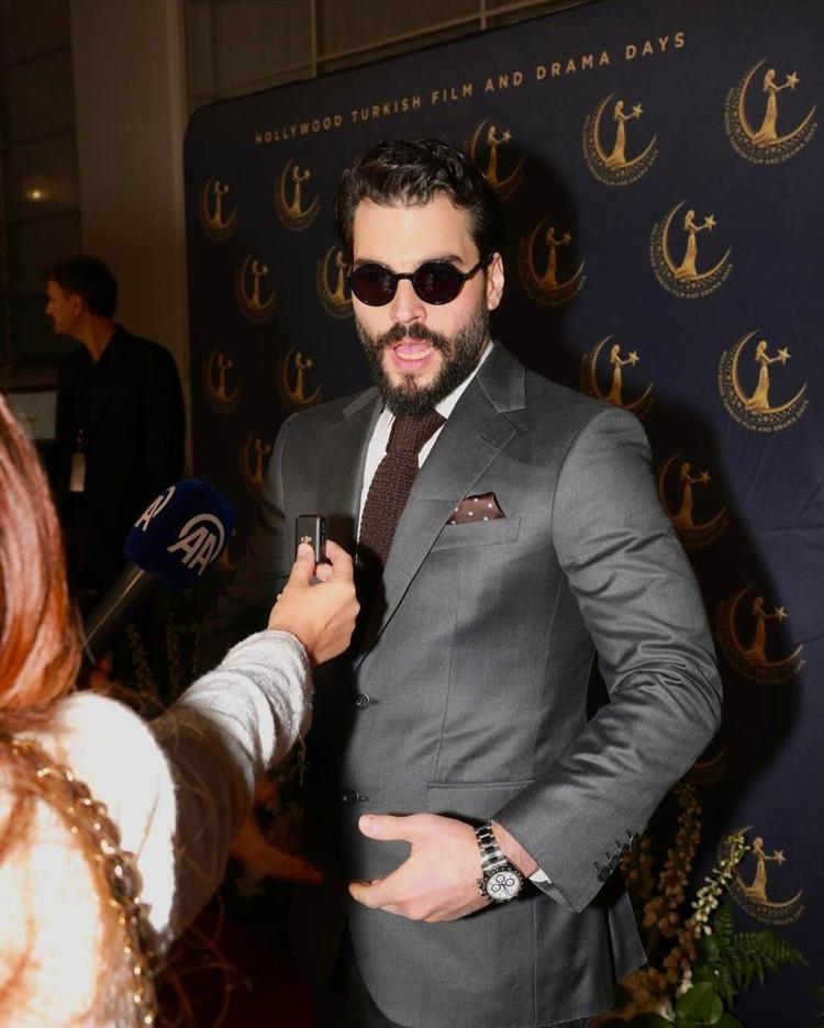 Akın Akınözünden aşk itirafı Bana çok masalsı geliyor