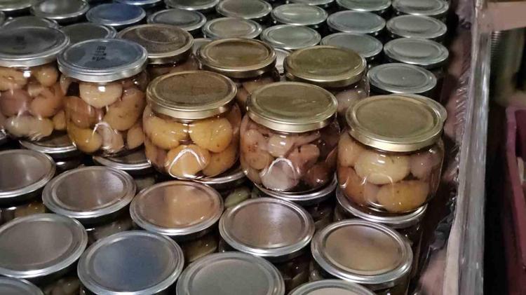 Ramazan’da tatlı tercihi değişiyor Bursanın geleneksel lezzeti kilo kilo satılıyor, şeker ihtiyacını anında gideriyor