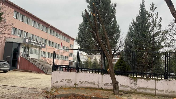 Fizik öğretmeni rehberlikçiyi kaynar çayla yakmıştı Lisedeki akılalmaz olayda karar