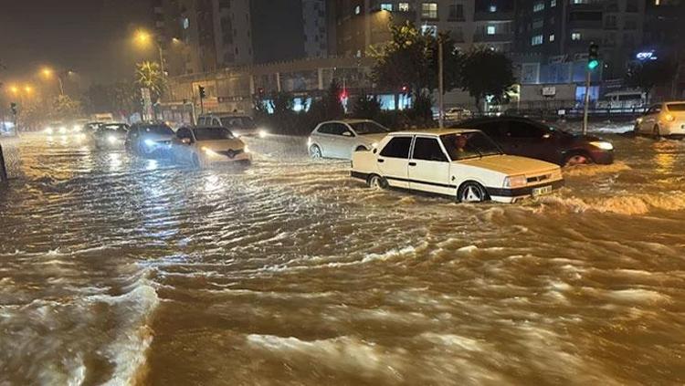 ADANAYI SAĞANAK VURDU