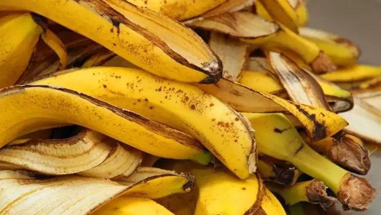 Botoks iğnesi etkisi veriyor Yüzü gerip kırışıklıkları silip süpürüyor