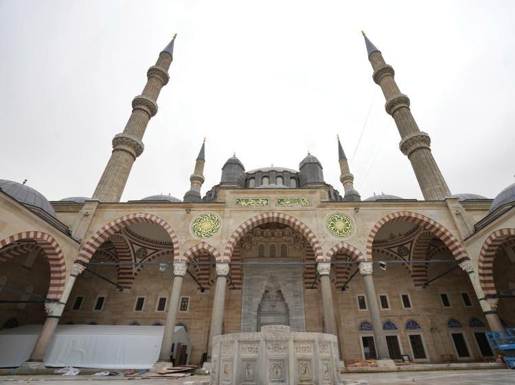 Mimar Sinanın ustalık eserim dediği Selimiye Camisi, restorasyon sonrası Ramazana hazır