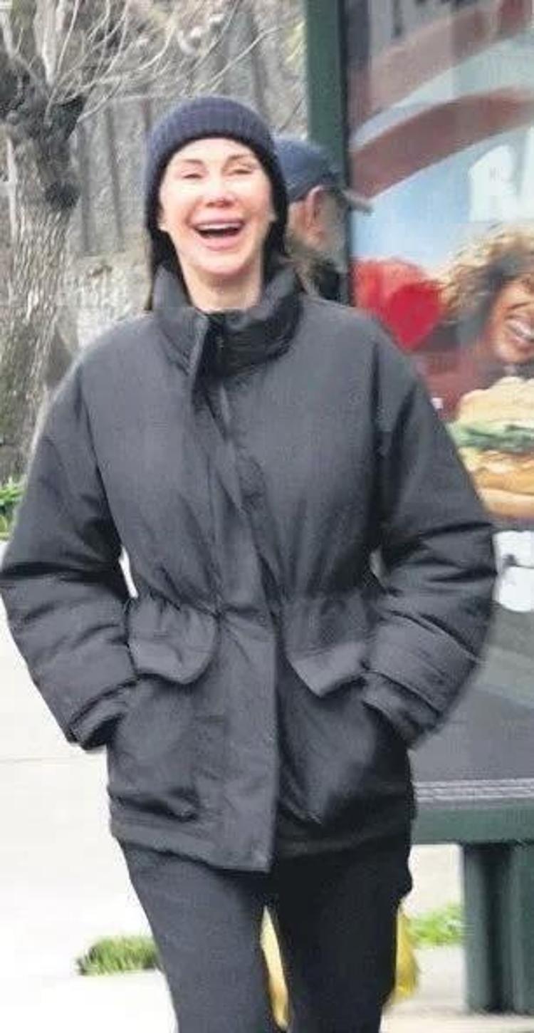 Demet Şener’den gelin görümce esprisi Yılan emojili paylaşım olay oldu
