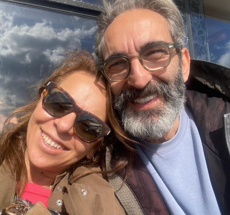 İlişkisi dolu dizgin devam ediyor Fırat Tanış aşkını haykırdı