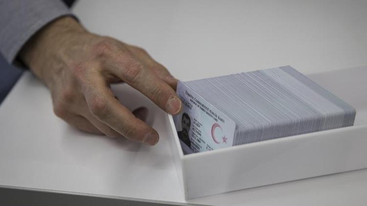 Türkiyede en çok değiştirilen soy ismi belli oldu Binlerce kişi e-Devlete başvuruyor