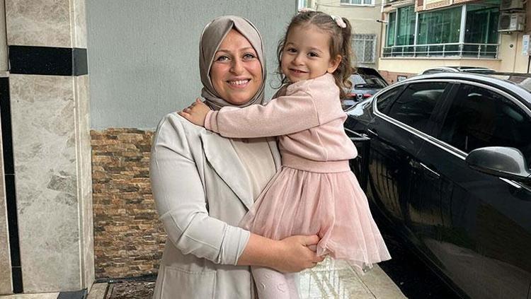 KIZIM MUTLU OLUYOR