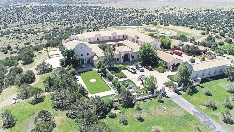 ÇİFTLİKTE CESET YAKMA FIRINI