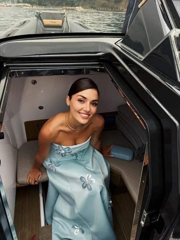 Hande Erçel yakışıklım diyerek paylaştı