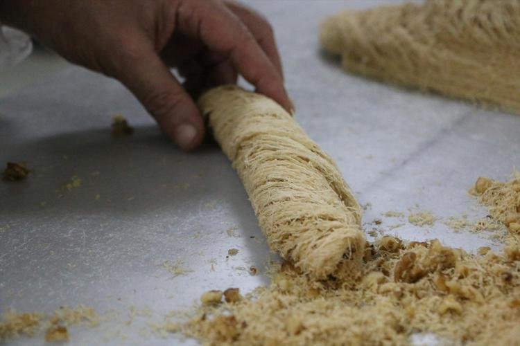 Diyarbakırda üretim 3 katına çıktı Ustalar 3 vardiya çalışıp talebe yetişemiyor